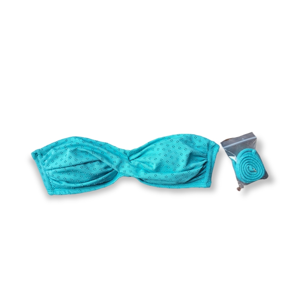 Time And Tru Women's Eyelet Twist Swim Bandeau Top
